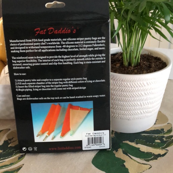 Fat Daddio’s pastry bag - Picture 2 of 5